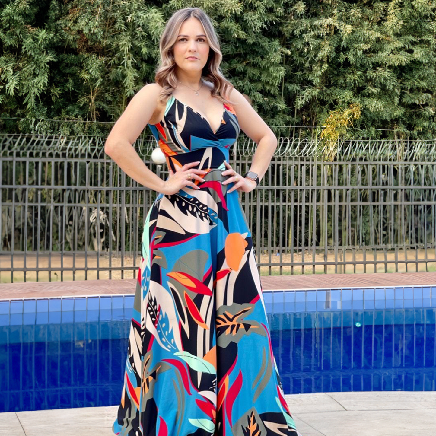 Ava's Enigmatic Blue Abstract Print Long Dress